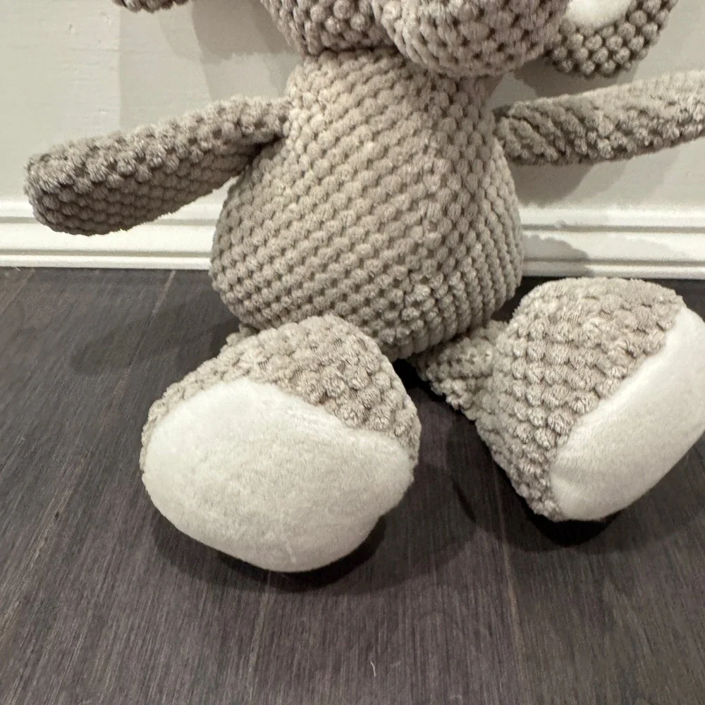 NWOT Go Dog Gray Elephant Plush Tough Dog Toy